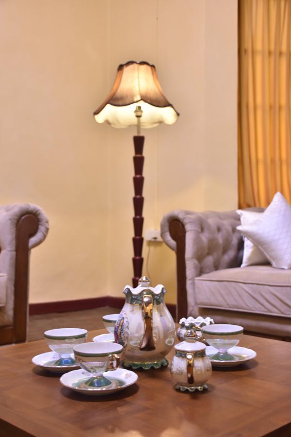 Royal Majesty Bungalow Hatton Buitenkant foto