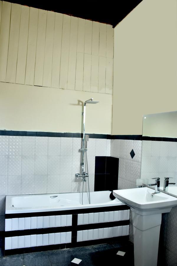 Royal Majesty Bungalow Hatton Buitenkant foto