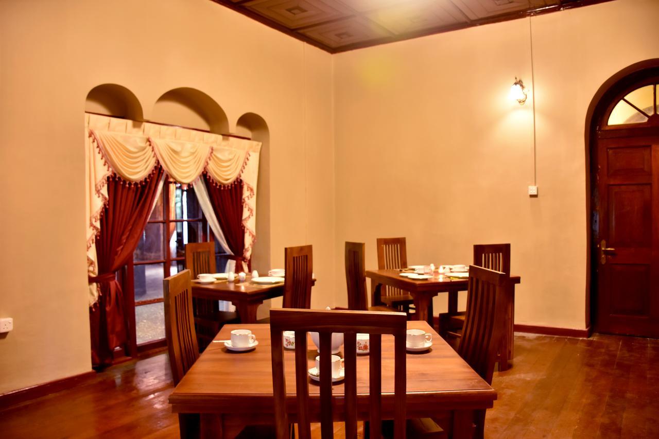 Royal Majesty Bungalow Hatton Buitenkant foto